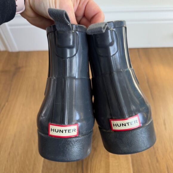 HUNTER Women's Refined Slim Fit Chelsea Boots - Gloss Grey | Size 9 - Picture 5 of 7